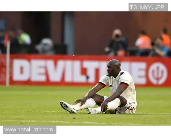 卢卡库的崛起与挑战：从天才前锋到足球世界的传奇之路