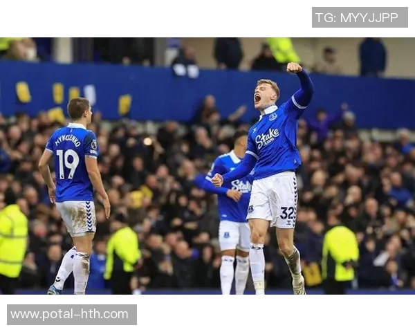 埃弗顿主场迎战曼彻斯特联双方争夺英超宝贵积分